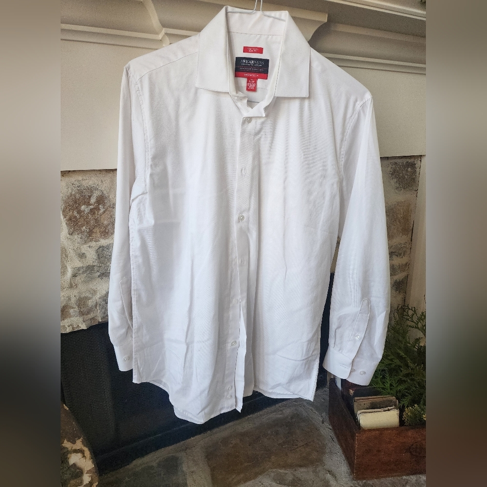 Kenneth Cole Awearness Button Down